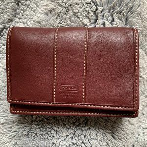 NWOT Coach Vintage Mini Wallet. 🍁🐿️🐿️$$. PRE-FALL-Y SALE. $$🐿️🐿️🍁